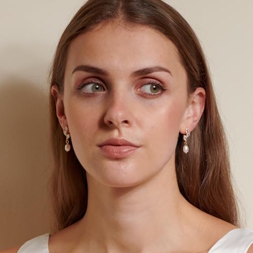 Pearl Earrings for Women Gold Pearl Drop Dangle Earrings Wedding Bridal Bridesmaid Jewelry Gifts for Women - color: 3 leaf pearl