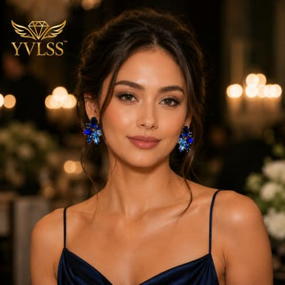 Blue Flower Crystal Earring - color: Blue