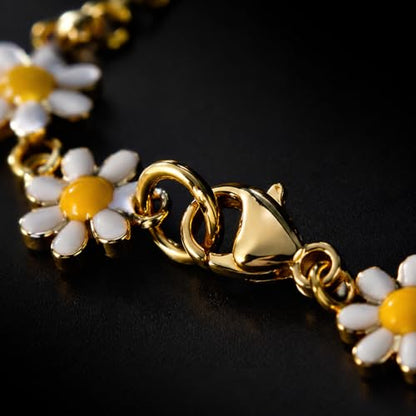 Women's Stainless Steel Daisy Anklet Gold Chain Dainty Flower Ankle Bracelet for Summer Beach Wear - color: White Daisy