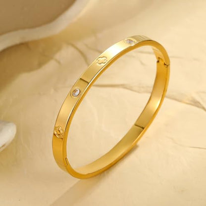 Friendship Love Bracelet for Women, 18K Gold Plated Titanium Steel Cuff - color: Gold, size: Clover 7''