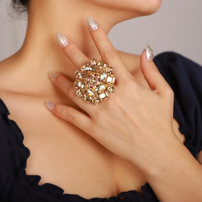 Xerling Red Rhinestone Big Flower Rings Women Crystal Cocktail Party Rings Bridal Wedding Prom Ring Aesthetic Costume Rings for Teens - color: Champagne