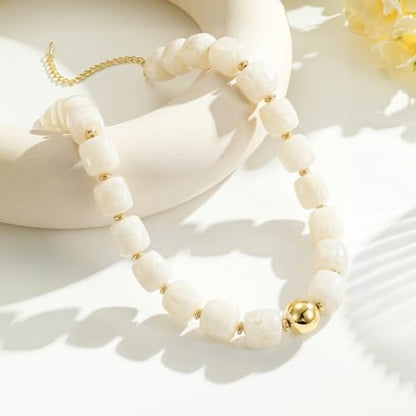 Ritach Chunky Beaded Necklaces for Women - Colorful Large Square Acrylic Beaded Necklace Boho Chunky Necklace Adjustable Statement Choker Necklace for Women Waterproof Summer Beach Jewelry Gifts - color: White