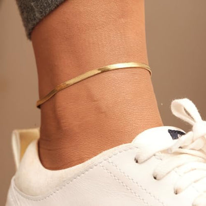 NONAMOIS Ankle Bracelets for Women Dainty 18K Gold Plated Anklet Waterproof Round Beaded Paperclip Herringbone Pearl Chain Anklets Waterproof Beach Foot Jewelry - color: 3mm Snake-Gold