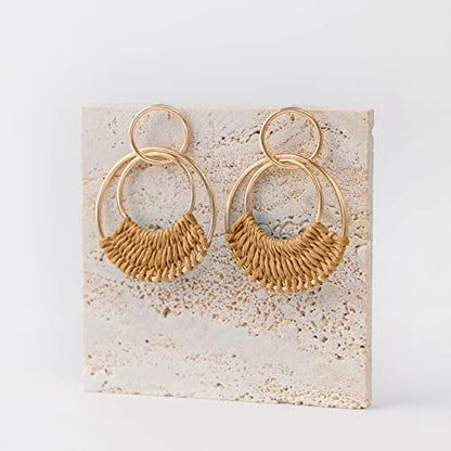 Raffia Hoop Earrings for Women Fun Boho Summer Beach Earrings Lightweight Handmade Straw Wicker Rattan Dangle Earrings Statement Geometric Round Drop Earrings - color: Brown - Round