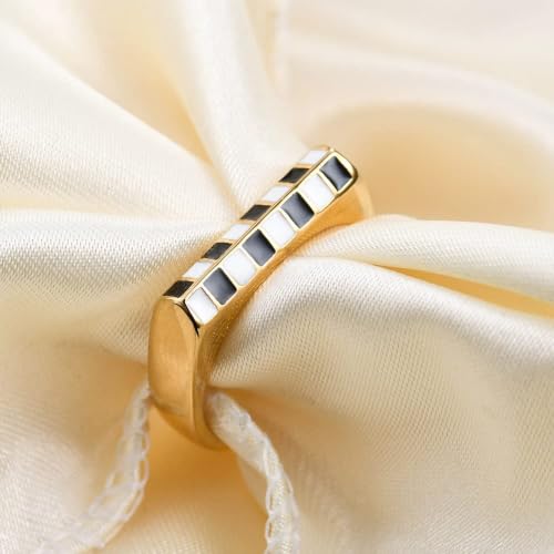 MYNENEY Stainless Steel Square Shape Signet for Men Statement Ring - color: B&W Lattice