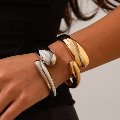 Gold Bangle Bracelets for Women Chunky Cuff Bracelet 18K Gold Plated Open Teardrop Bangle Set Wide Wire Irregular Minimalist Silver Jewelry