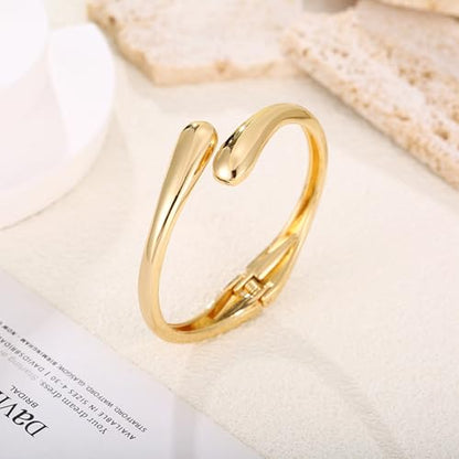 MIFYNN Chunky Gold Bracelet for Women Gold Bangle Bracelet Twisted Hinged Spiraled Oval Bracelets Trendy Irregular Minimalist Open Wide Wrist Cuff Bracelets Statement Jewelry Gift - color: Gold