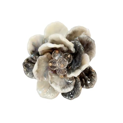 Dtja Large Blossom Flower Statement Ring for Women Silver Plated Colorful Resin Daisy Cherry Floral Adjustable Open Wrap Finger Rings Elegant Wedding Theme Party Jewelry - color: Black Grey
