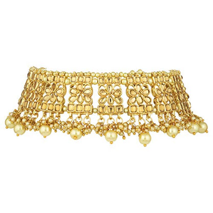 Aheli Elegant Indian Faux Kundan Studded Choker Necklace with Maang Tikka Set Ethnic Wedding Wear Bharatanatyam jewellery set Gift for Women - color: Champagne
