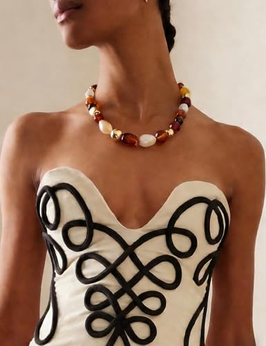 Chunky Beads Necklace for Women Trendy Gold Puffy Heart Choker Necklace Colorful Resin Beaded Heart Pendant Necklaces Statement Jewelry - color: Irregular Bead-Brown
