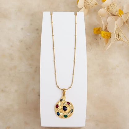 Gold Pendant Pearl Layered Choker Necklace Set for Woman, Chunky Charm Adjustable Pearls Bead Gemstone Shell Conch Tiger Eye Natural Stone Bow Chain Nacklaces Fall Fashion Prom Jewelry Gift. - color: Gem