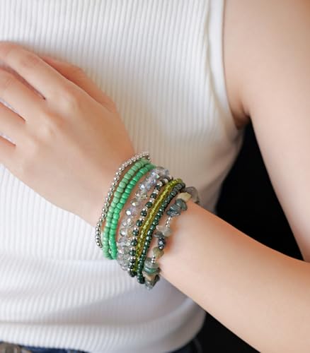 Noessla Boho Beaded Bracelets for Women Stackable Irregular Natural Stone Bead Stretch Bracelet Set 8PCS Costume Jewelry Gifts for Her - color: Green