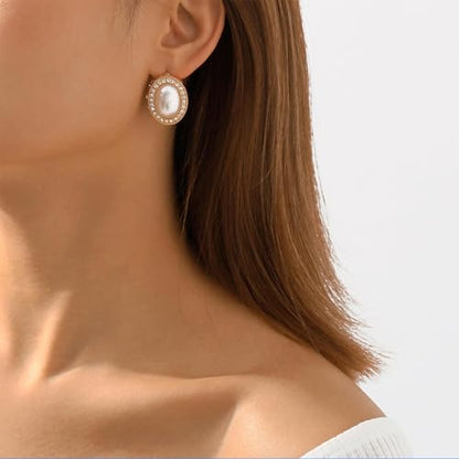 Pearl and Rhinestone Stud Earrings for Women Retro Statement Earrings Wedding Party Prom Jewelry - color: Mabe Pearl-Gold