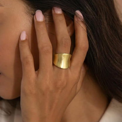 Chunky Rings for Women Gold and Silver Statement Rings Fashion Band Ring Cocktail Costume Jewelry Gift - color: Gold, size: 6