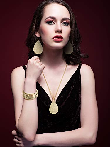 Hicarer 4 Pcs Jewelry Sets for Women Glitter Necklace and Earring Set Multi Layer Bracelet Costume Jewelry Sets for Bridal Shower Wedding - color: Gold