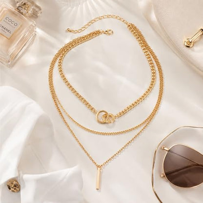 Layered Gold Necklace for Women Rhinestone Circle Pendant Necklace Triple Layer Chain Necklace Cuban Chain Bar Charm Jewelry for Work Date Gift