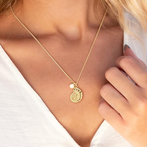 MTMY Gold Starfish Necklace 14K Gold Plated Shell Conch Ocean Pendant Necklace for Women Beach Summer Jewelry - style: pearl conch