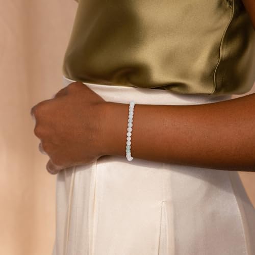 Natural Faceted Crystal Bracelet for Women,4mm Gemstone Round Beads Bracelets Adjustable Stretchy Healing Crystal Beads Bracelets Dainty Jewelry Gift - color: Aquamarine