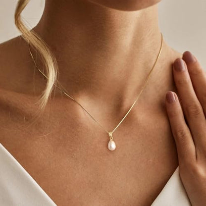 Pearl Necklaces for Women, Dainty Pearl Drop Necklace 14K Gold Plated CZ Pearls Pendant Necklace Small Gold Choker Necklaces for Women Trendy Wedding Jewelry Bridesmaids Gifts - color: Gold Plated-Box Pearl