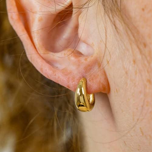 Me&Hz Gold Huggie Earrings Small Huggie Hoop Earrings for Women 14K Gold Plated Hypoallergenic Cubic Zirconia Huggies Mini Silver Hoop Earring for Women - color: Teardrop,Gold
