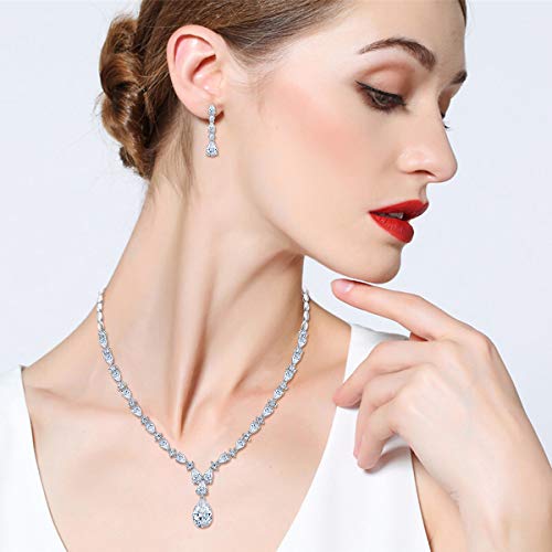 EVER FAITH Pear Shaped Cubic Zirconia Bridal Wedding Jewelry Set for Women | Gorgeous Water Drop Bride Necklace Dangle Earrings, for Bride Bridesmaid - color: Clear