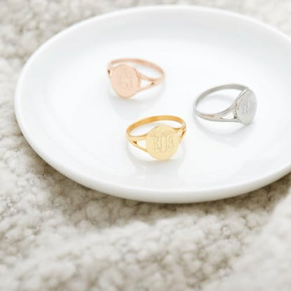 EVE'S ADDICTION Split Band Stainless Steel Oval Signet Ring - Gifts for Mom