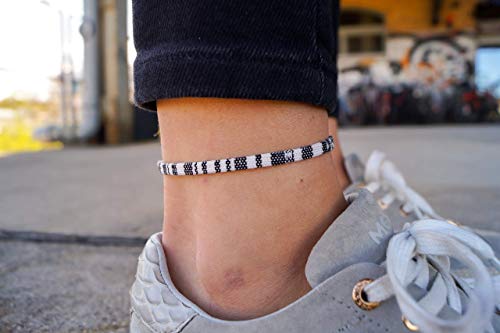 Made by Nami Surfer Anklet for Men and Women Waterproof and Adjustable Surfer Ankle Bracelet String Ankle Bracelet Beach Accessory for Ethnic Hippie Style - color: White