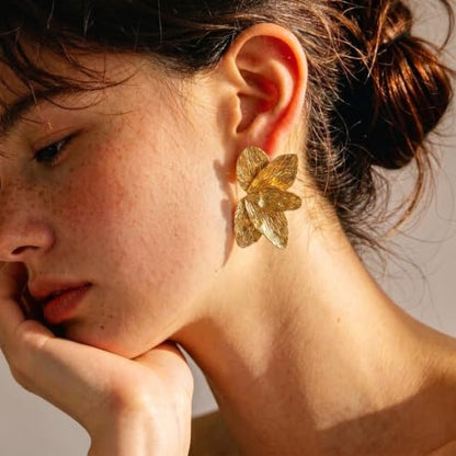 Chunky Gold Plated Flower Statement Drop Earrings for Women | Hypoallergenic 18K Gold Plated Textured Petal Wing, Large Statement Dangle Earrings for Wedding Party - color: Fan Shaped Petal
