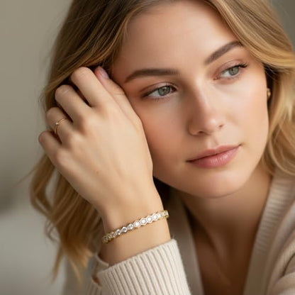 Joo&Rind Gold Bangle Bracelets for Women 18K Gold Plated Stainless Steel Bracelet Oval Hinged Bangles for Small Wrists Non Tarnish Waterproof with Cubic Zirconia Jewelry Gift for Everyday Wear Birthday - color: Zirconia-Edged Bangle-Gold