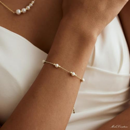 Pearl Bracelets for Women, 14k Gold Plated Dainty Beaded Bracelets Stack Link Chain Charm Bracelets Set Layered Tiny Jewelry for Women Christmas Gifts - style: GD-2