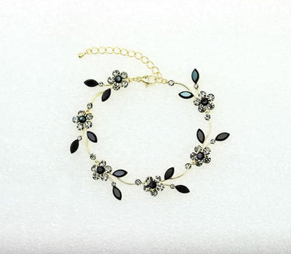 Faship Gorgeous Rhinestone Crystal Floral Necklace Earrings Set - color: Black / gold plated / Matching Bracelet