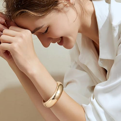 NICEIGHT 18K Gold Plated Chunky Bangle Bracelets for Women Gold Wide Cuff Bangle Bracelet Hammered Minimalist Thick Gold Wrist Wrap Bracelets - color: Gold Thin Hammered Bracelet