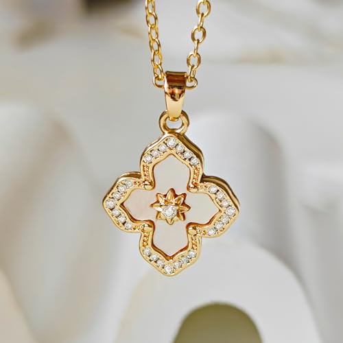 Zeffy Gold Pearl Necklace for Women, Dainty 14K Gold/Silve Plated Layered Pearl Choker Pearl Earrings Pearl Bracelets Wedding Trendy Gold Jewelry Set for Women Gifts - style: Gold Clover Necklace-1PCS