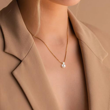 WFYOU Silver Gold Pearl Necklaces for Women 14K Gold Plated Dainty Necklace | Wedding Charm Pendant Necklace, Simple Pearl Necklace Waterproof Non Tarnish, Pearl Jewelry, Mothers Day Bridesmaid Gifts - color: Gold, size: 10mm