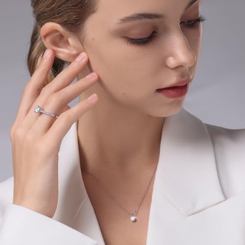 KRKC Moissanite Pendant Necklace for Women, 0.5CT/1CT/2CT/3CT/4CT Lab Created Diamond Solitaire Pendant, VVS1 Clarity D Color, Adjustable 14K White Gold Plated S925 Sterling Silver Chain, Jewelry Gift for Anniversary Valentines Christmas Day - color: Silv