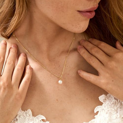 Pearl Necklaces for Women Trendy,Dainty Pearl Pendant Necklace | 14k Gold Plated Elegant Pearl Necklace,Simple Pearl Pendant,Dainty Gold Jewelry,Waterproof Summer Bridal Wedding Accessories - color: GOLD-16