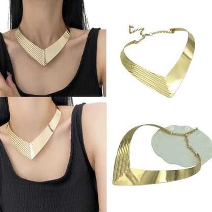 High Polished Stainless Steel Collar Necklace, Heart Shape Love Choker for Women Statement Jewelry (Gold)