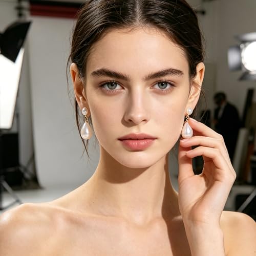 Teardrop Pearl Drop Earrings for Women Classic White Waterfall Dangle Earrings Elegant Gold Plated Wedding Bridal Pearl Ear Jewelry for Daily Party Evening Wear