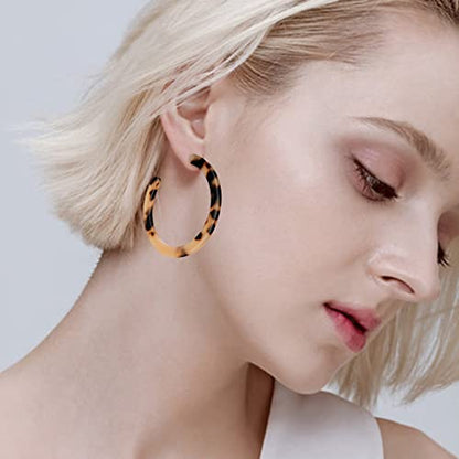Casoty 4 Pairs Acrylic Hoops Earrings for Women, Resin Tortoise Shell Resin Hoop Earrings Fashion Statement Earrings Gifts for Women
