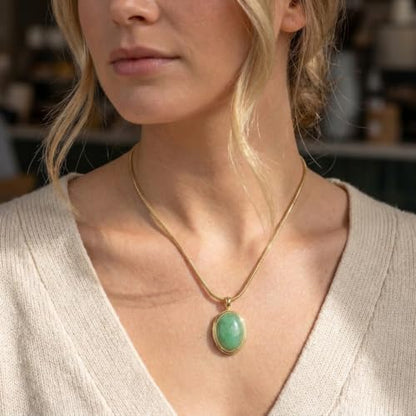 Sonateomber Gold Stone Pendant Necklace for Women, Chunky Statement Dainty Heart Oval Natural Gemstone Dangle Necklaces Wedding Prom Accessories Fashion Jewelry Gift - color: Mint Green