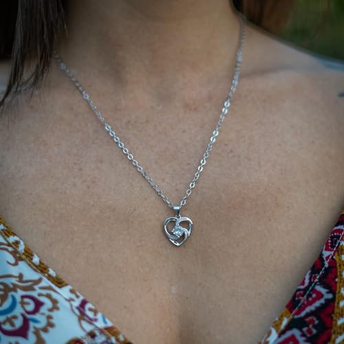 SERASAR Silver Heart Pendant Necklace Women Jewelry Anniversary Girlfriend - color: Silver, style: Emotion
