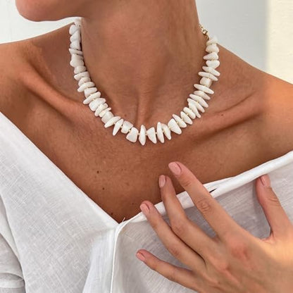 Elegance 11 designs Chunky Heart Necklace for Women, Colorful Acrylic Beaded Statement Puff Heart Necklace, Cute Boho Y2K Choker Necklace for Gift Jewelry - color: White