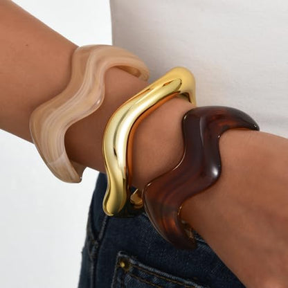 3Pcs Chunky Resin Bangles Bracelets Set for Women Irregular Wavy Acrylic Cuff Bracelets Geometric Fashions Wide Thick Statement Stacking Bangle Set Trendy Jewelry Accessary - color: Brown1