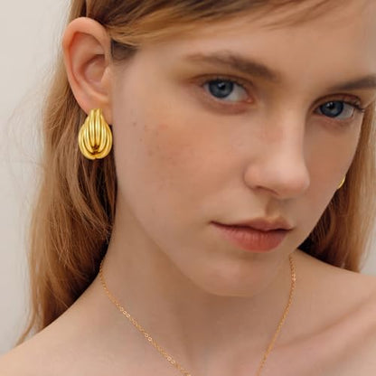 Gold Geometric Clip On Earrings for Women Chunky Gold Knot Link Clip Earrings Trendy Jewelry - color: Gold-F