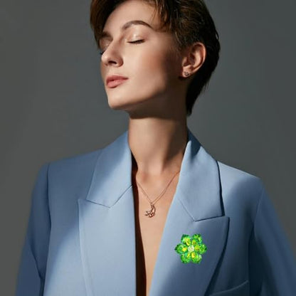 Crystal Flower Brooch Pin for Women Dress Suit Bag Hat Broochs Pins Christmas Brooch Pin Wedding Party Birthday Dance Jewelry Accessories - color: Green Flower Brooch Pin