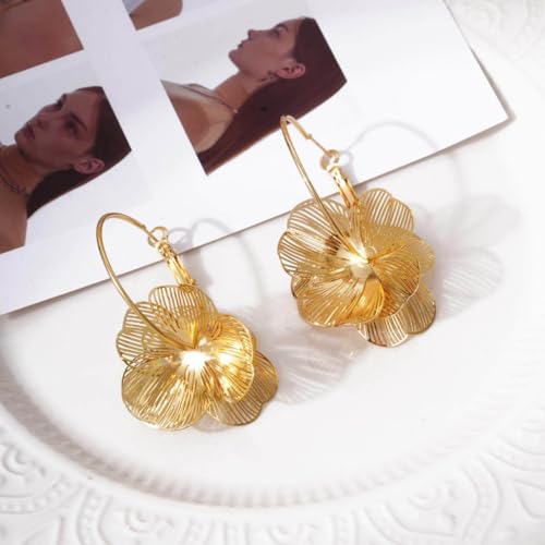 Dangle Flower Gold Earrings for Women, Trendy Statement Hoop Earrings, Gold Floral Drop Earrings Jewelry for Gifts - color: golden flower
