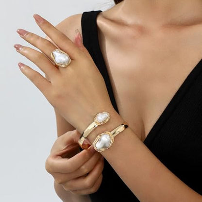 Chunky White Pearl Jewelry Accessories Sets for Women Fashion Open Knuckle Rings Baroque Pearls Bracelets Pack Irregular Geometric Arm Cuff Bracelet