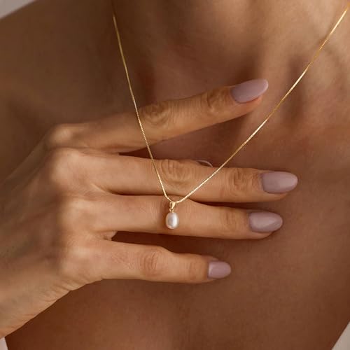 Pearl Necklaces for Women,Dainty Gold Pendant Necklaces Waterproof Jewelry | 14K Gold Plated Pearl Necklaces,Dainty Elegant Wedding Necklace,Small Cute Adjustable Minimalist Necklace,Non Tarnish Jewelry - color: GOLD-3