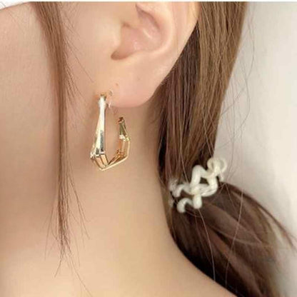 Hoop Invisible Clip On Earrings for Women Not Pierced Gold Small Twisted Hoop Comfortable Silver Large Clip On Earrings - color: Triangle Hoop Gold