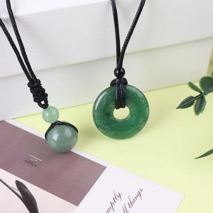 2pcs Natural Crystal Stone Lucky Coin Crystal Necklace Donut Pendnat, 16mm Stone Bead Pendant for Women and Men Necklace - color: Green Aventurine
